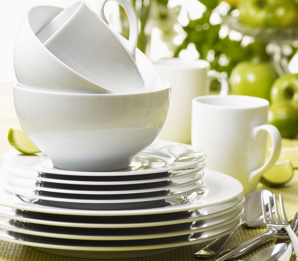 Ceramic vs Porcelain Dinnerware: What Are The Differences